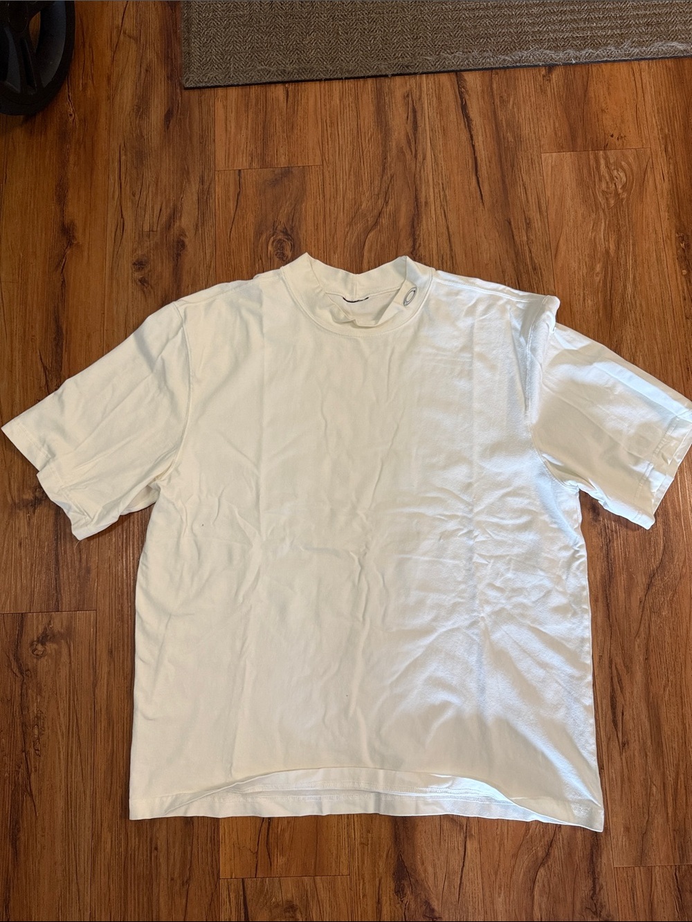 Classic White Men’s Crew Neck T-Shirt